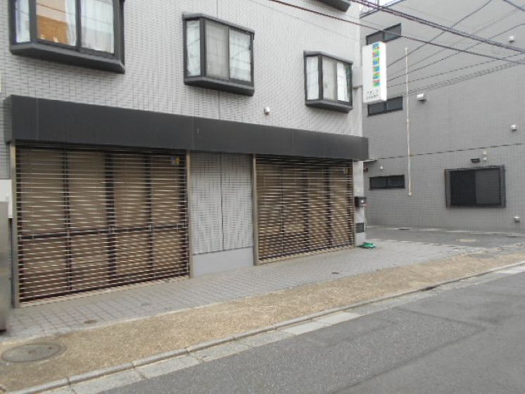 アサンテ足立営業所 外観