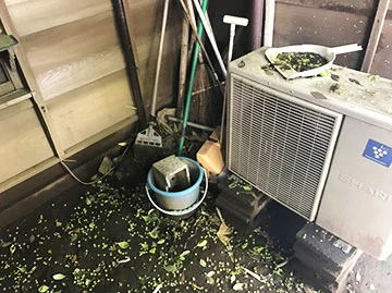 物で塞がれた換気口